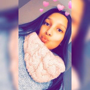 Meet your Posher, Emma